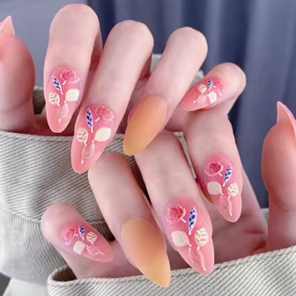 3D Peachy - Nail Junkie - full artificial nail set - Picture 1 of 2
